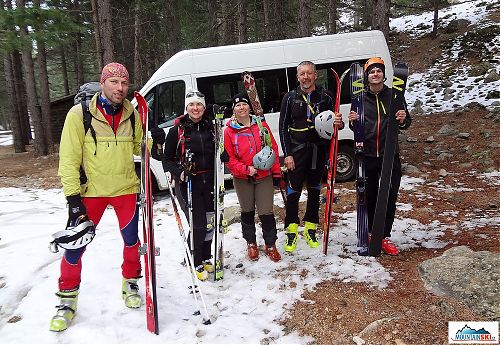 Náš tím v doline Restonica - z ľava, Marcel „Momo“ Kováčik, Marta Furdíková, Iva Sikulová, Vlado Sikula, Maťo Kamas