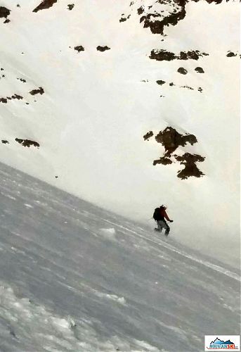 Telemark skiing on the slopes of Mt. Shasta