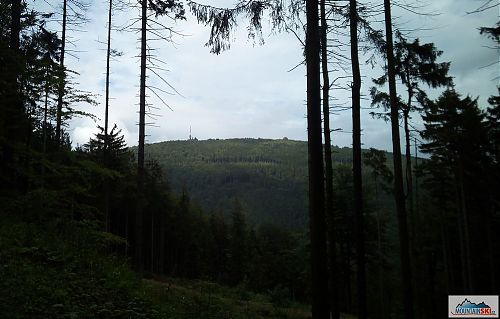 První výhled na Radhošť z tzv. cesty pro důchodce