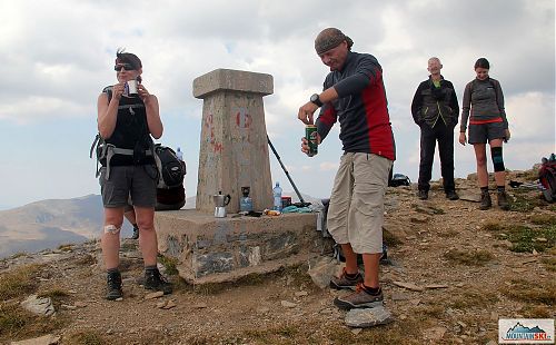 Honza pravidelně připravoval na vrcholech kávu pro kávy chtivé účastníky zájezdu - kávu nepiju, takže to nemohu posoudit