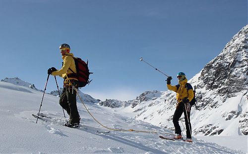 S helmami Singing Rock Penta na ledovci