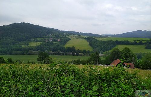 Na další vrchol VKV junior 2019 nad údolím Vsetínské Bečvy