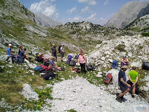 Skupinová relaxace na slunci
