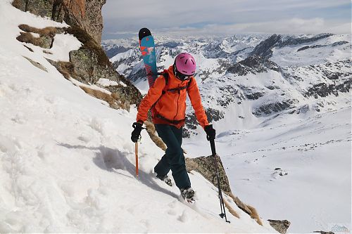 Skialpinismus ve španělských Pyrenejích na jaře 2022