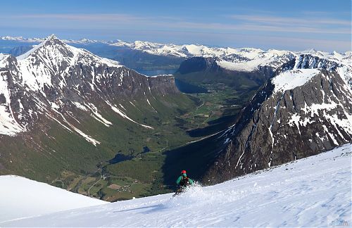 Závěr skialpinistické sezóny 2022 při tradičním Československém firnovém memoriálu v Norsku v polovině května