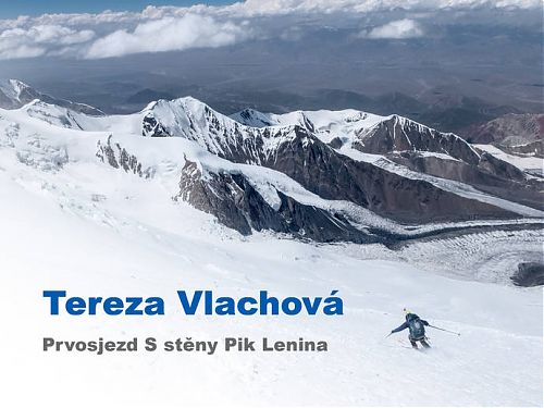 Tereza Vlachová při sjezdu severní stěnou Piku Lenina